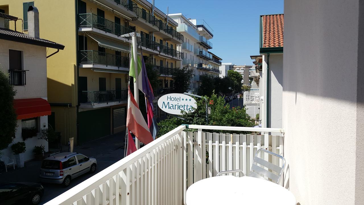 Hotel Marietta Caorle Exterior foto