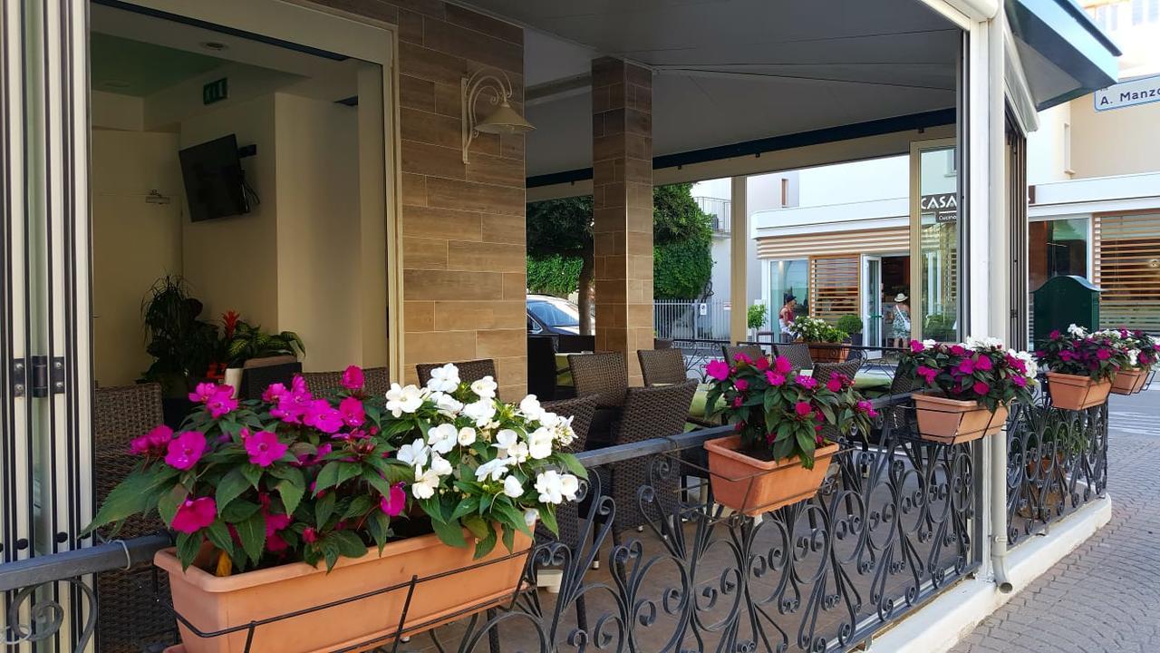 Hotel Marietta Caorle Exterior foto
